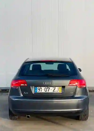 Audi A3 Sportback 2005 - 5800 EUR, 120000 km - foto 4 de 11