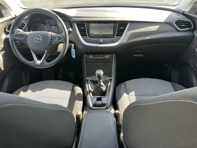 Opel Grandland X 2020 - 15900 EUR, 160000 km - 160000km - foto 25 de 55