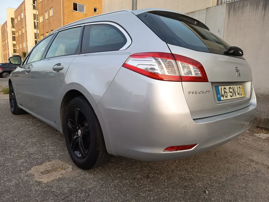 Peugeot 508 SW 2014 - 8500 EUR, 234400 km - 234400km - foto 4 de 15