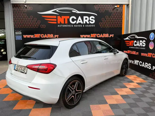 Mercedes-Benz A 180 2019 - 20750 EUR, 160320 km - AUTO.MOTO.pt - 160320km - foto 2 de 4