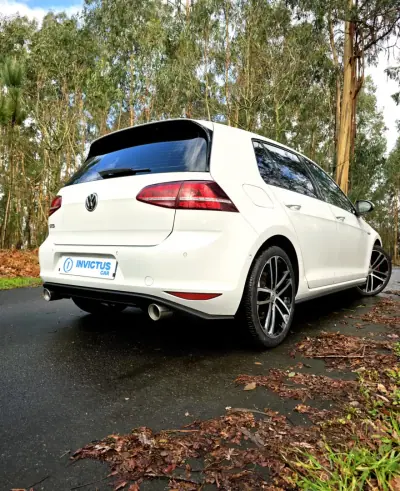 Volkswagen Golf 2015 - 18990 EUR, 167000 km - AUTO.MOTO.pt - 167000km - foto 16 de 30
