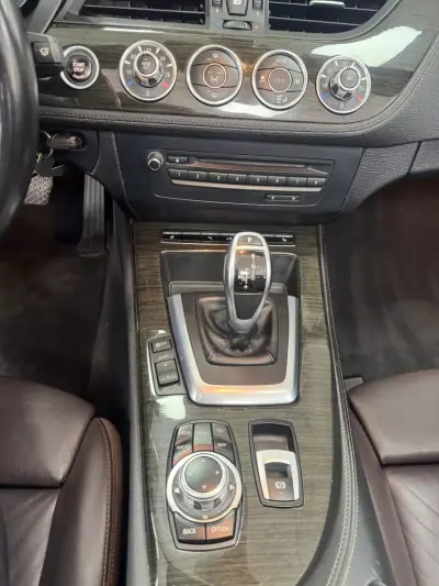 BMW Z4 2013 - 27000 EUR, 116034 km - AUTO.MOTO.pt - 116034km - foto 33 de 40