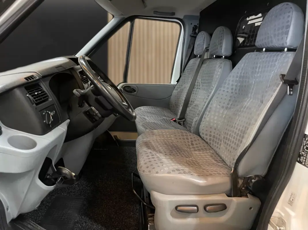 Ford Transit 2013 - 10950 EUR, 164000 km - 164000km - foto 16 de 20