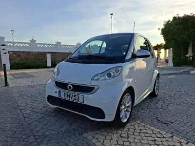 Smart ForTwo 2013 - 5965 EUR, 78206 km - foto 3 de 16