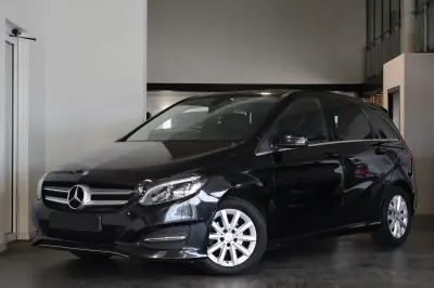 Mercedes-Benz MB180 2017 - 17450 EUR, 158282 km - AUTO.MOTO.pt - 158282km - foto 2 de 18