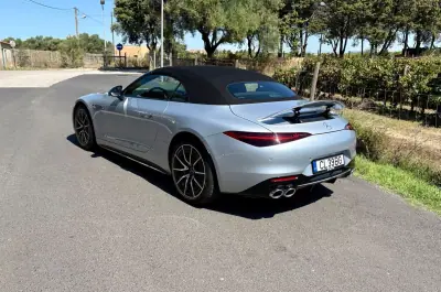 Mercedes-Benz SL 43 AMG 2024 - 119900 EUR, 7940 km - 7940km - foto 4 de 60