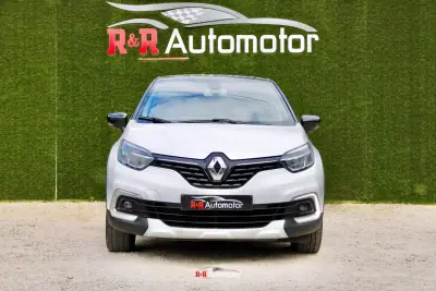 Renault Captur 2019 - 14800 EUR, 98000 km - AUTO.MOTO.pt - 98000km - foto 4 de 27