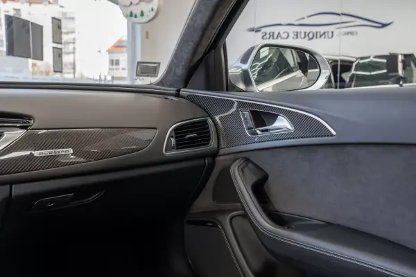Audi RS6 Avant 2019 - 99950 EUR, 21800 km - AUTO.MOTO.pt - 21800km - foto 44 de 50