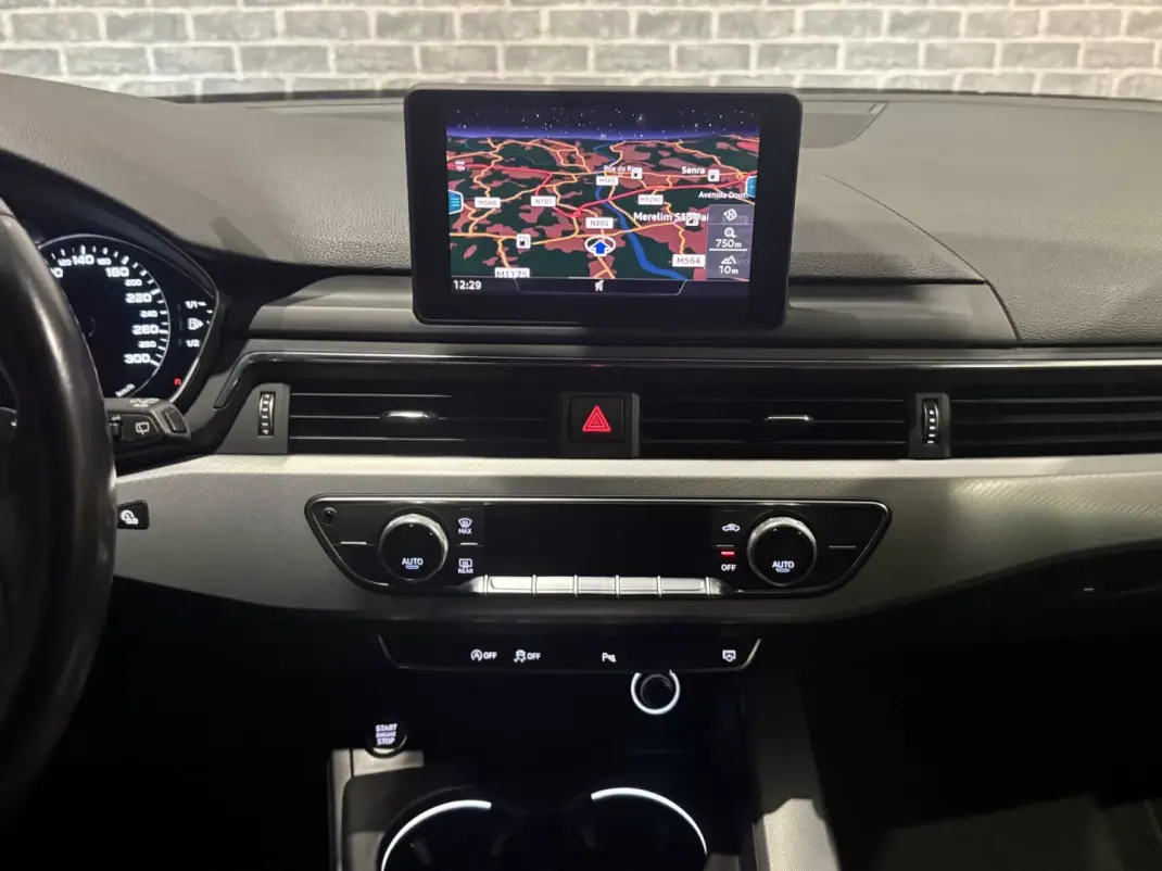 Audi A4 Avant 2017 - 20990 EUR, 148000 km - AUTO.MOTO.pt - 148000km - foto 18 de 19