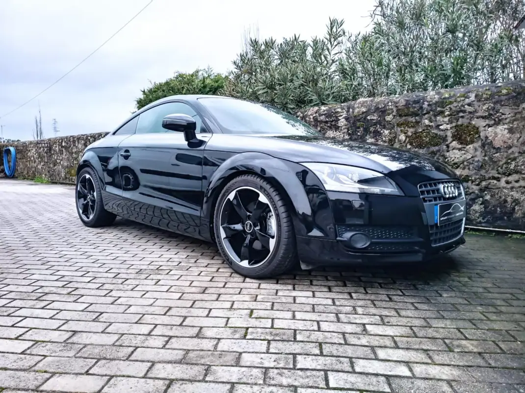 Audi TT Coupé 2009 - 15650 EUR, 187000 km - AUTO.MOTO.pt - 187000km - foto 3 de 8