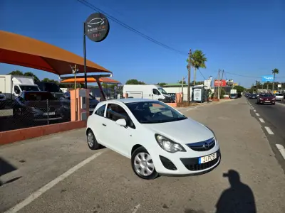 Opel CORSA VAN 1.3 CDTI 2014 - 5950 EUR, 194383 km - 194383km - foto 3 de 10