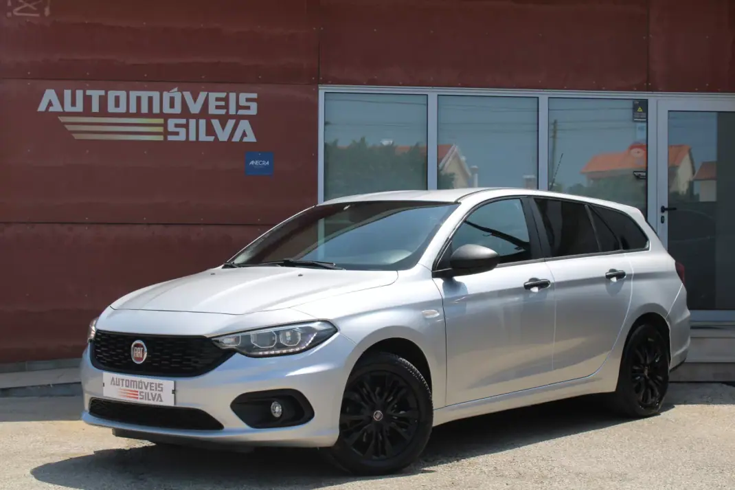 Fiat Tipo Station Wagon 2021 - 9990 EUR, 192500 km - AUTO.MOTO.pt - 192500km - foto 1 de 25