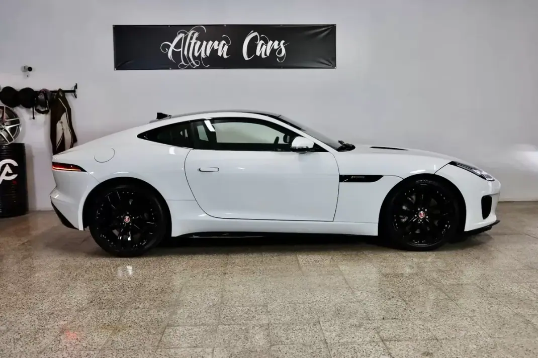 Jaguar F-Type 2019 - 48900 EUR, 47575 km - AUTO.MOTO.pt - 47575km - foto 22 de 29