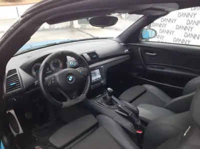 BMW 118 2009 - 14990 EUR, 196000 km - AUTO.MOTO.pt - 196000km - foto 14 de 23