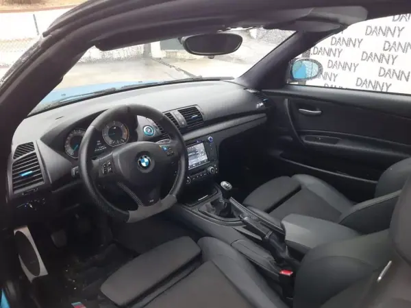 BMW 118 2009 - 14990 EUR, 196000 km - AUTO.MOTO.pt - 196000km - foto 14 de 23