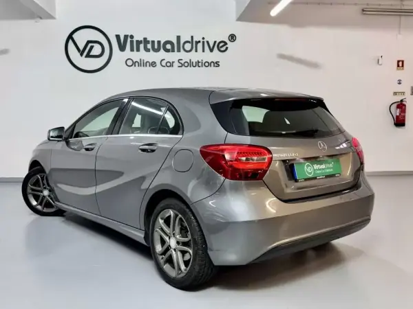 Mercedes-Benz A 180 2016 - 14950 EUR, 142000 km - AUTO.MOTO.pt - 142000km - foto 9 de 54