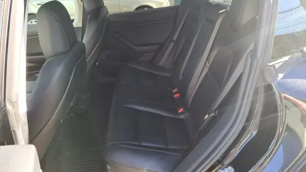 Tesla Model 3 2019 - 22500 EUR, 113000 km - AUTO.MOTO.pt - 113000km - foto 53 de 53