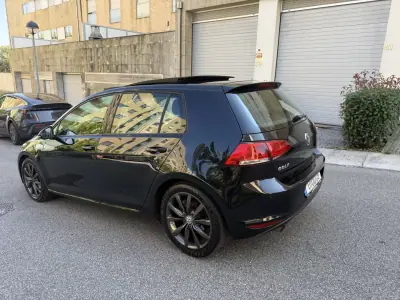 Volkswagen Golf 2013 - 10950 EUR, 163000 km - 163000km - foto 4 de 14