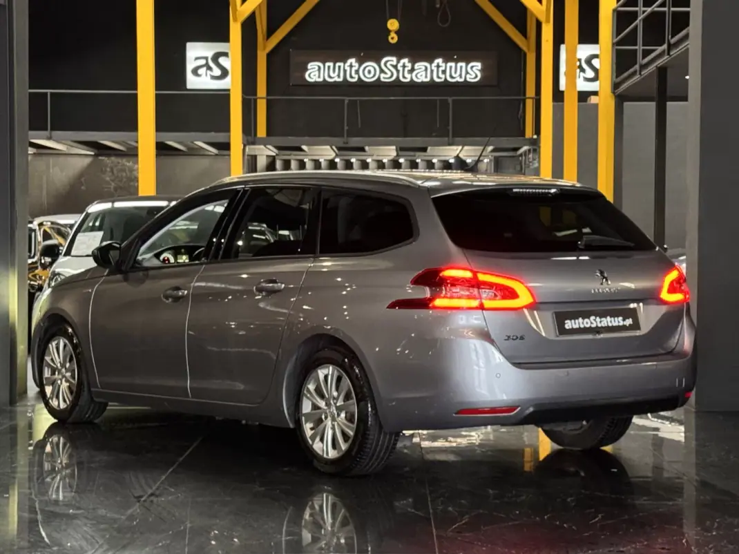 Peugeot 308 SW 2020 - 13490 EUR, 122100 km - AUTO.MOTO.pt - 122100km - foto 10 de 34