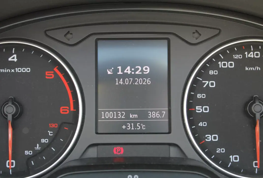 Audi A3 Cabrio 2014 - 17990 EUR, 100000 km - 100000km - foto 29 de 38