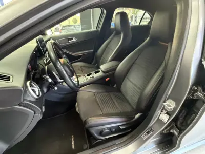 Mercedes-Benz A 220 2016 - 23500 EUR, 201016 km - AUTO.MOTO.pt - 201016km - foto 14 de 32