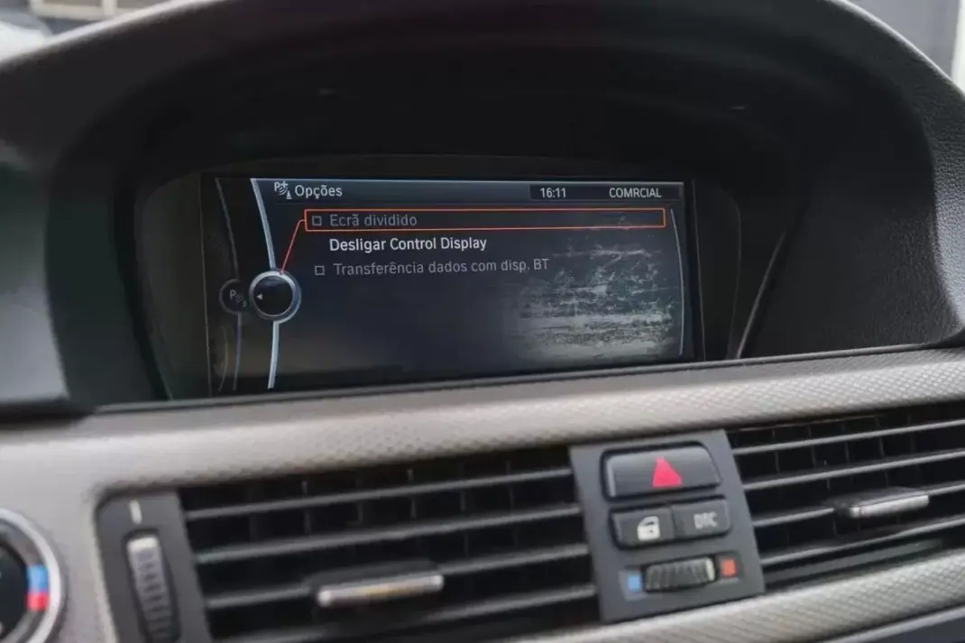 BMW 320 2016 - 18900 EUR, 230000 km - AUTO.MOTO.pt - 230000km - foto 19 de 28