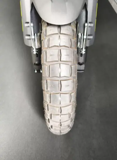 Benelli TRK 702 2026 - 7750 EUR, 170 km - AUTO.MOTO.pt - 170km - foto 9 de 26