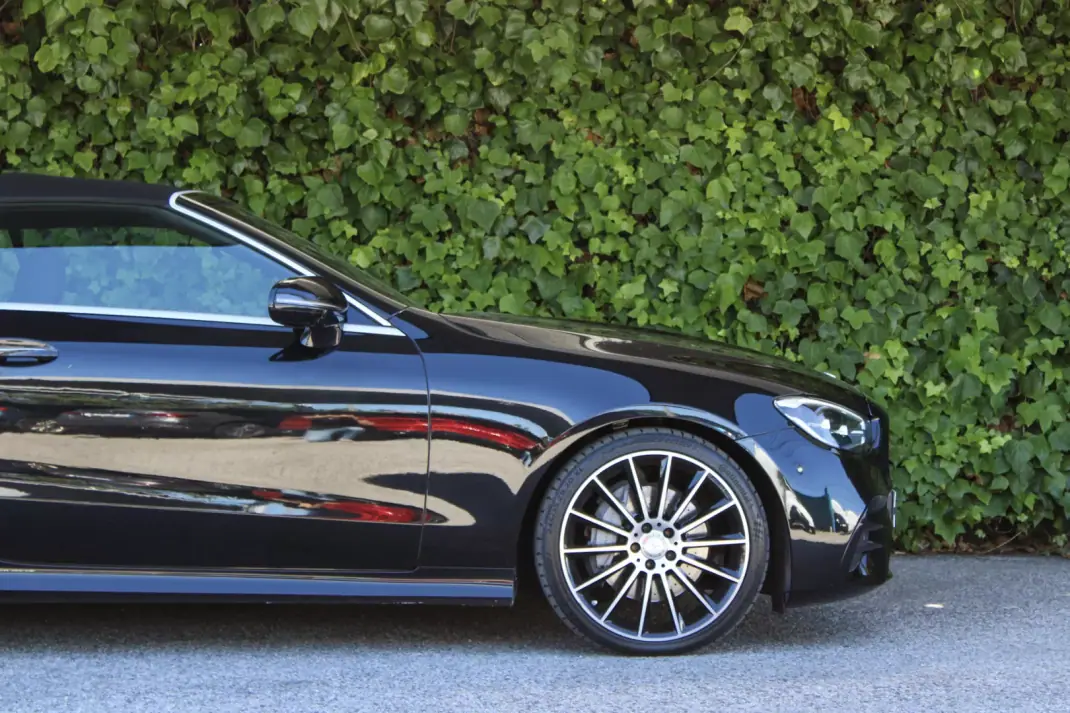 Mercedes-Benz E 220 2021 - 48900 EUR, 69000 km - 69000km - foto 8 de 24