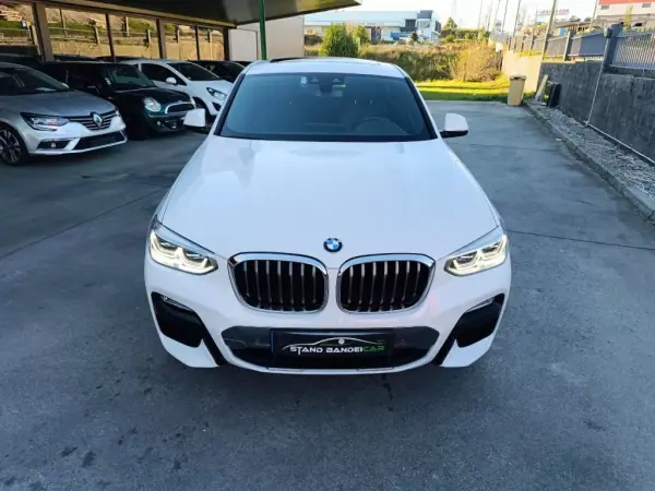 BMW X4 2018 - 49000 EUR, 90000 km - AUTO.MOTO.pt - 90000km - foto 30 de 52