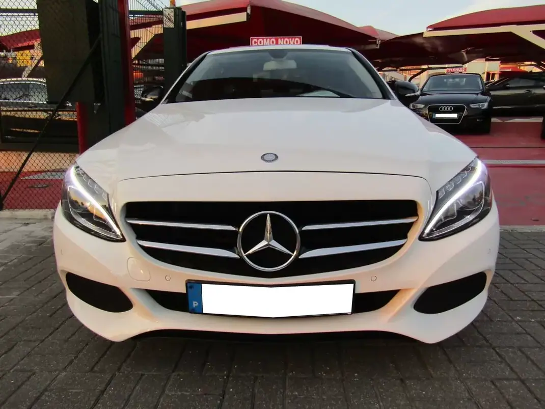 Mercedes-Benz C 200 2015 - 23750 EUR, 154364 km - 154364km - foto 2 de 23