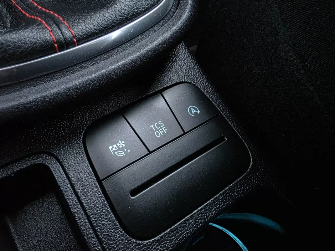 Ford Puma 2023 - 18990 EUR, 102000 km - AUTO.MOTO.pt - 102000km - foto 34 de 43