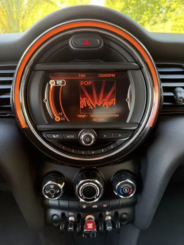MINI 3 Portas 2016 - 12965 EUR, 150000 km - AUTO.MOTO.pt - 150000km - foto 28 de 41