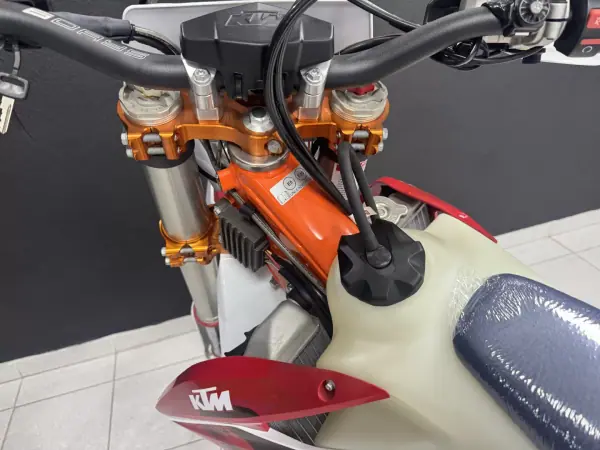 KTM SX 250 2025 - 8480 EUR, 0 km - AUTO.MOTO.pt - foto 30 de 31