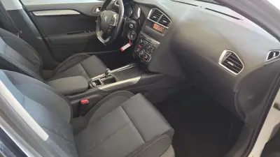 Citroën C4 2011 - 7900 EUR, 225567 km - AUTO.MOTO.pt - 225567km - foto 43 de 49