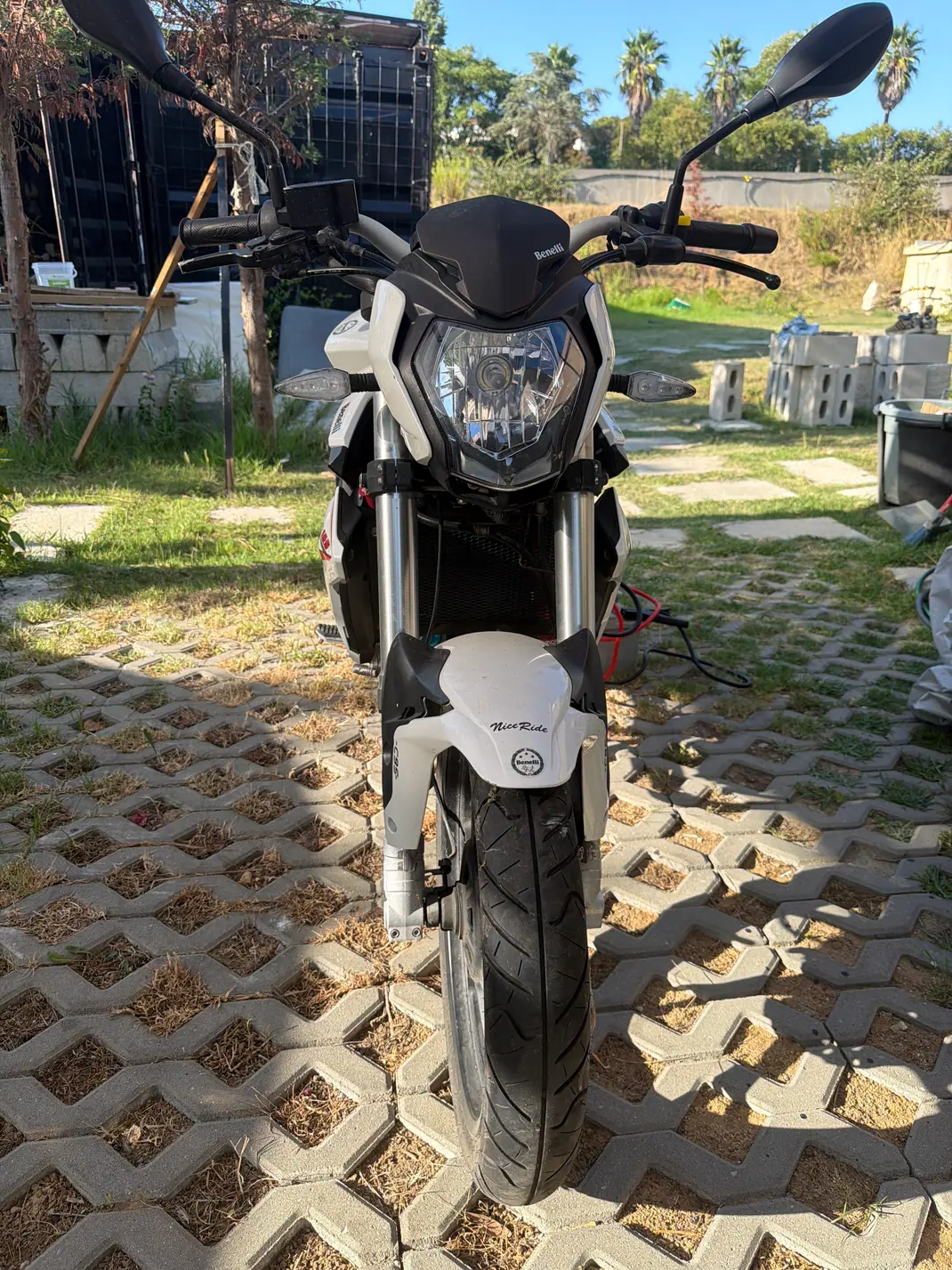Benelli BN 2019 - 2200 EUR, 1023 km - 1023km - foto 1 de 3