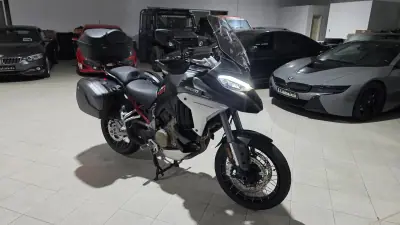 Ducati Multistrada 1260 Enduro 2022 - 19500 EUR, 31714 km - AUTO.MOTO.pt - 31714km - foto 3 de 28