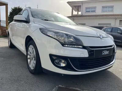 Renault Mégane Sport Tourer 2012 - 6950 EUR, 227000 km - AUTO.MOTO.pt - 227000km - foto 29 de 36