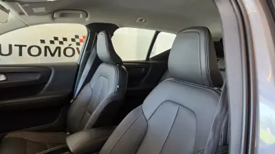 Volvo XC 40 2018 - 21900 EUR, 36539 km - AUTO.MOTO.pt - 36539km - foto 37 de 52