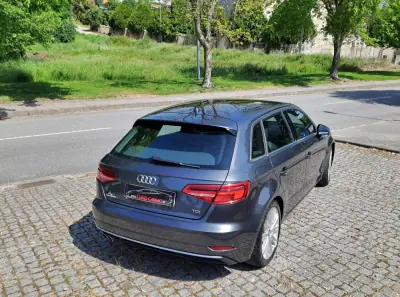 Audi A3 Sportback 2016 - 17990 EUR, 169000 km - AUTO.MOTO.pt - 169000km - foto 7 de 16