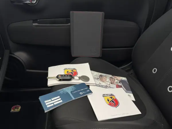 Abarth 595C 2020 - 22950 EUR, 11186 km - AUTO.MOTO.pt - 11186km - foto 38 de 38