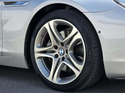 BMW 640 Gran Coupé 2014 - 25990 EUR, 200000 km - AUTO.MOTO.pt - 200000km - foto 16 de 23