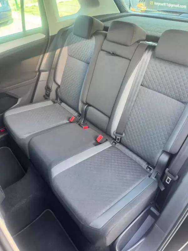 Volkswagen Tiguan 2017 - 17500 EUR, 205000 km - AUTO.MOTO.pt - 205000km - foto 12 de 19