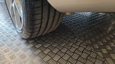 Volvo V60 2015 - 11900 EUR, 314478 km - AUTO.MOTO.pt - 314478km - foto 38 de 60