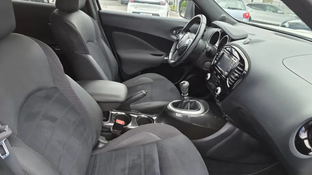 Nissan Juke 2017 - 13990 EUR, 46000 km - AUTO.MOTO.pt - 46000km - foto 20 de 26