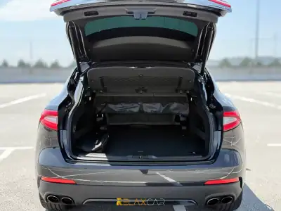 Maserati Levante 2016 - 47990 EUR, 145500 km - AUTO.MOTO.pt - 145500km - foto 27 de 27