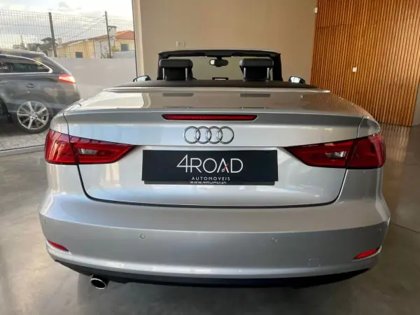 Audi A3 Cabrio 2015 - 17500 EUR, 150000 km - AUTO.MOTO.pt - 150000km - foto 37 de 60