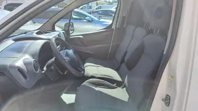 Citroën BERLINGO 1.6 BLUE HDI (Fibrada) 3L 100 CV 2016 - 9900 EUR, 218219 km - AUTO.MOTO.pt - 218219km - foto 8 de 19