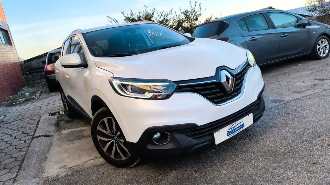 Renault Kadjar 2017 - 12500 EUR, 93000 km - 93000km - foto 4 de 15