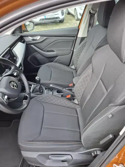 Skoda Kamiq 2023 - 18750 EUR, 33500 km - AUTO.MOTO.pt - 33500km - foto 11 de 31
