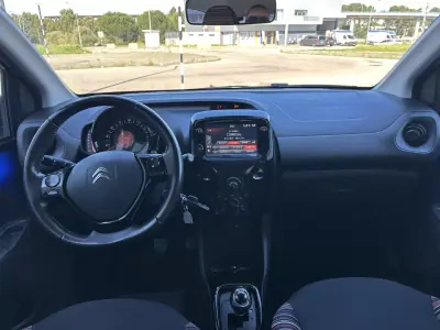 Citroën C1 2019 - 12990 EUR, 110000 km - AUTO.MOTO.pt - 110000km - foto 10 de 17